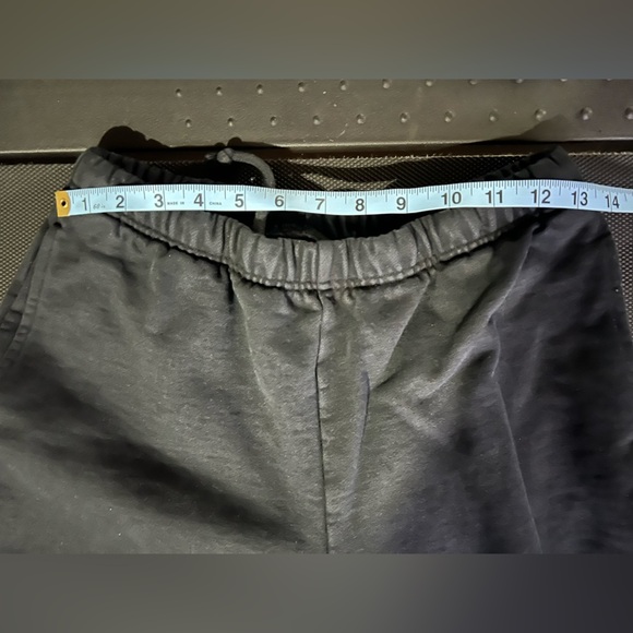 TNA EXTRA AF Fleece Black Sweatpants in size Small. - Picture 8 of 9